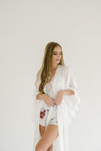 Load image into Gallery viewer, Floral Emily
