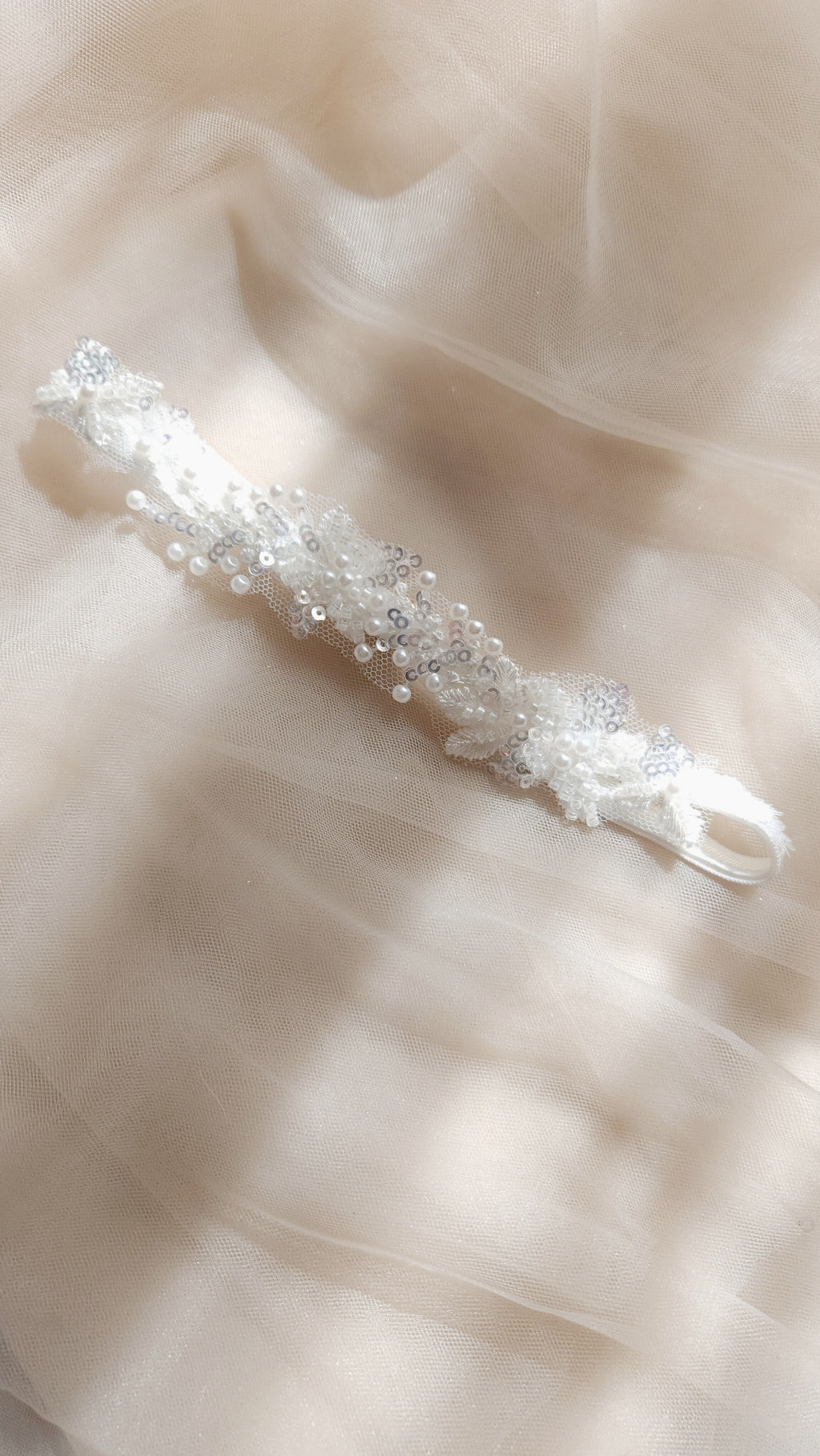 The Aveline Garter